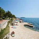 Parque de vacaciones Mobile Homes Comfort Elba Zelena Laguna Poreč