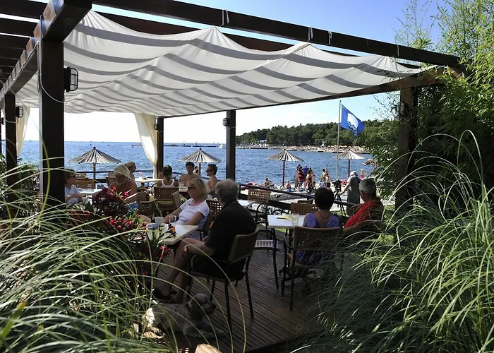 홀리데이파크 Mobile Homes Comfort Elba Zelena Laguna 포레치